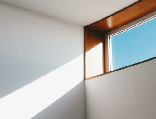 Maintaining Brightness in White Rooms