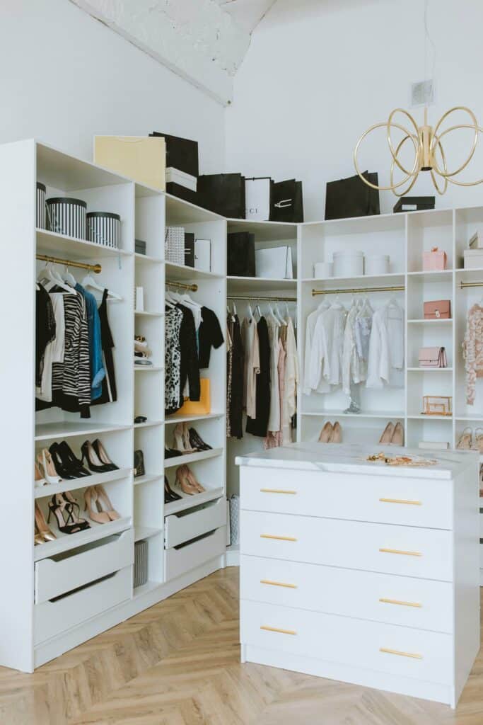 Well Maintained Wardrobe Closet